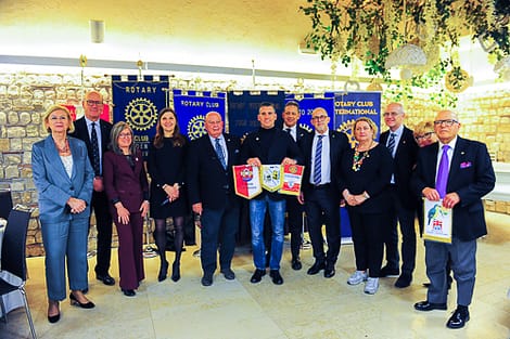 Foto di gruppo conviviale interclub di Marzo con Igor Cassina.jpg