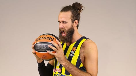 Gigi Datome Fenerbache.jpg