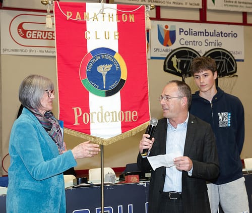 Premio Predonzan a Pedro Faelli Bernal-3.jpg